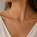 Collier Horizon porté au cou